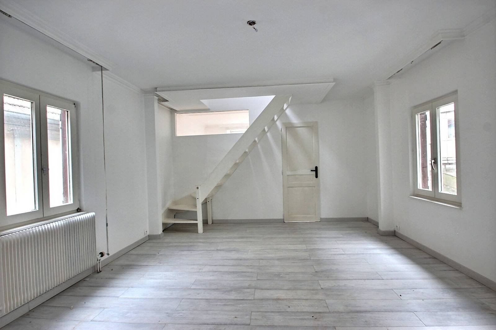 A vendre, au centre ville, appartement F 5 en duplex de 121 m² sur HAGUENAU