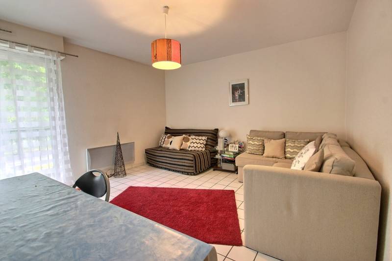 A vendre, appartement deux pièces de 50 m² avec balcon, parking et cave à HAGUENAU