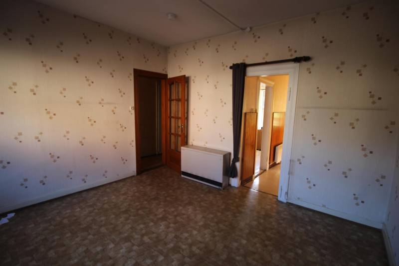 A vendre maison de 4 pièces avec 2 chambres et d'une superficie de 97 m² à DETTWILLER