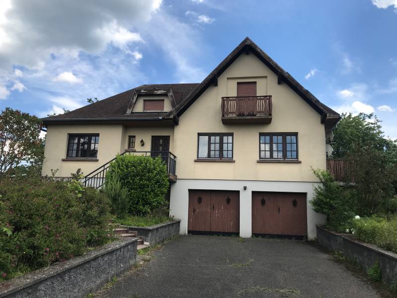 A vendre maison de 7 pièces avec 5 chambres et une superficie de 140 m² à  Phalsbourg
