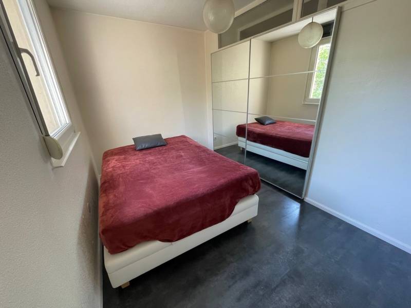 A vendre bel appartement de 2 pièces et de 40 m²  proche du centre de Saverne  avec garage