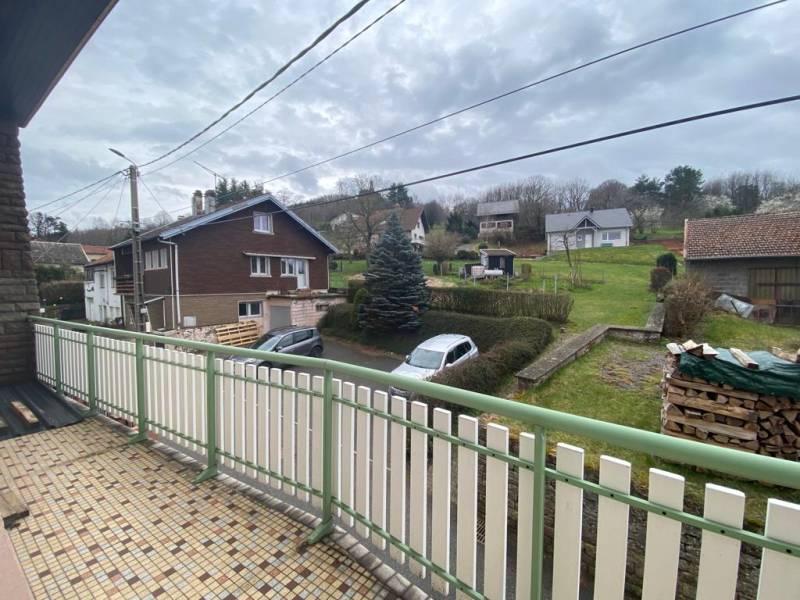 Maison à louer de  avec 4 chambres et une superficie de 132 m² à DABO