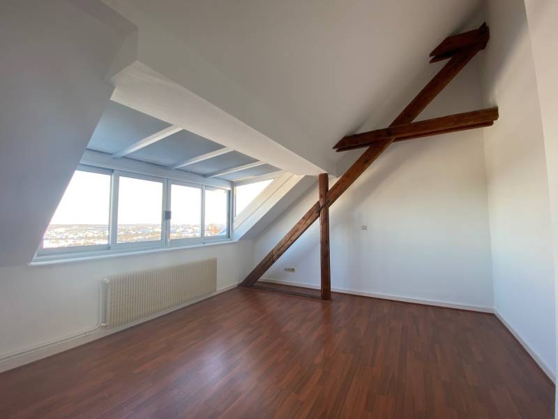 A louer appartement de 4 pièces avec 3 chambres et une superficie de 88 m² avec notre agence immobilière sur Ottersthal près de Saverne