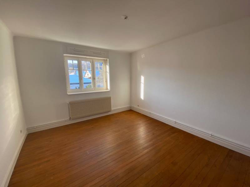 A louer appartement de 4 pièces avec 3 chambres et une superficie de 88 m² avec notre agence immobilière sur Ottersthal près de Saverne