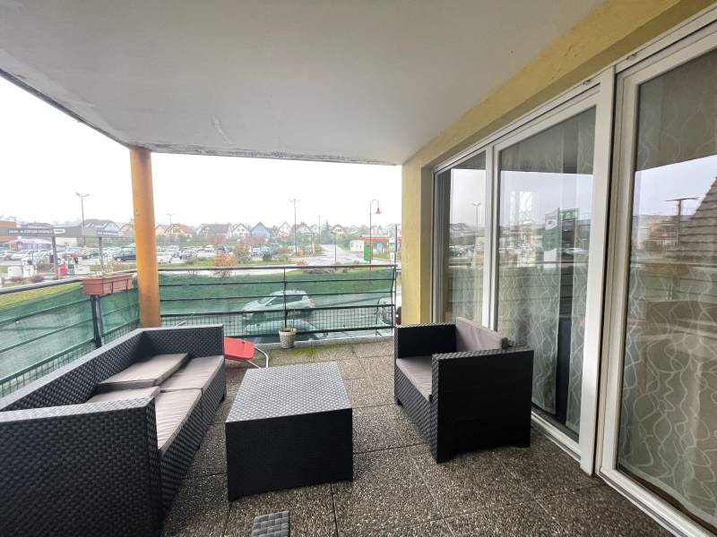 Bel appartement à louer de 3 pièces avec balcon et garage et une superficie de 71 m² sur NIEDERMODERN