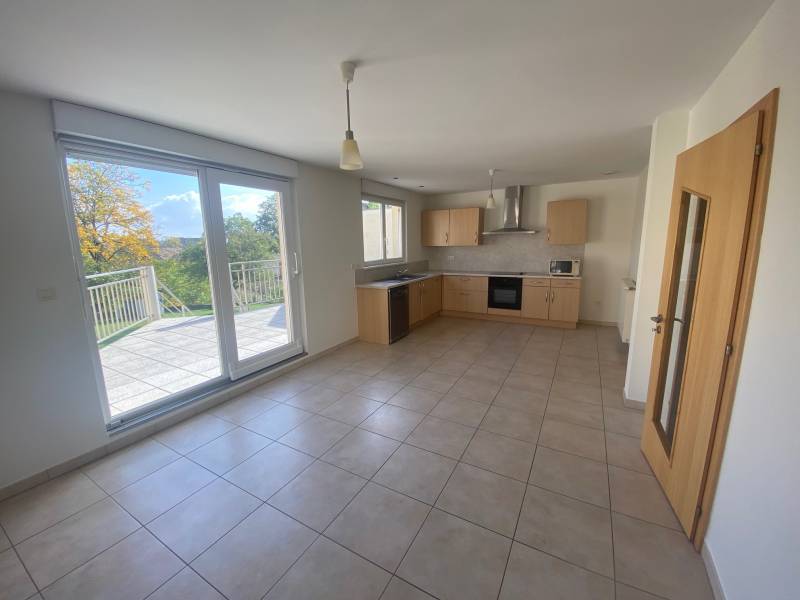 A louer Maison de 4 pièces avec 3 chambres et une superficie de 154 m² sur Saverne