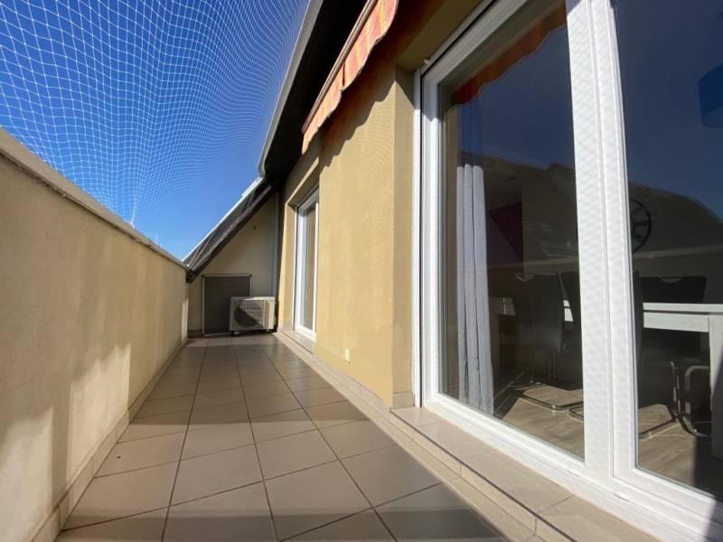 A louer magnifique appartement de 2 pièces avec terrasse ascenseur cave et place de parking sur Saverne