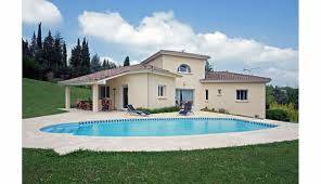 Prix au m² d'une maison avec piscine par une Agence immobilière à Wissembourg